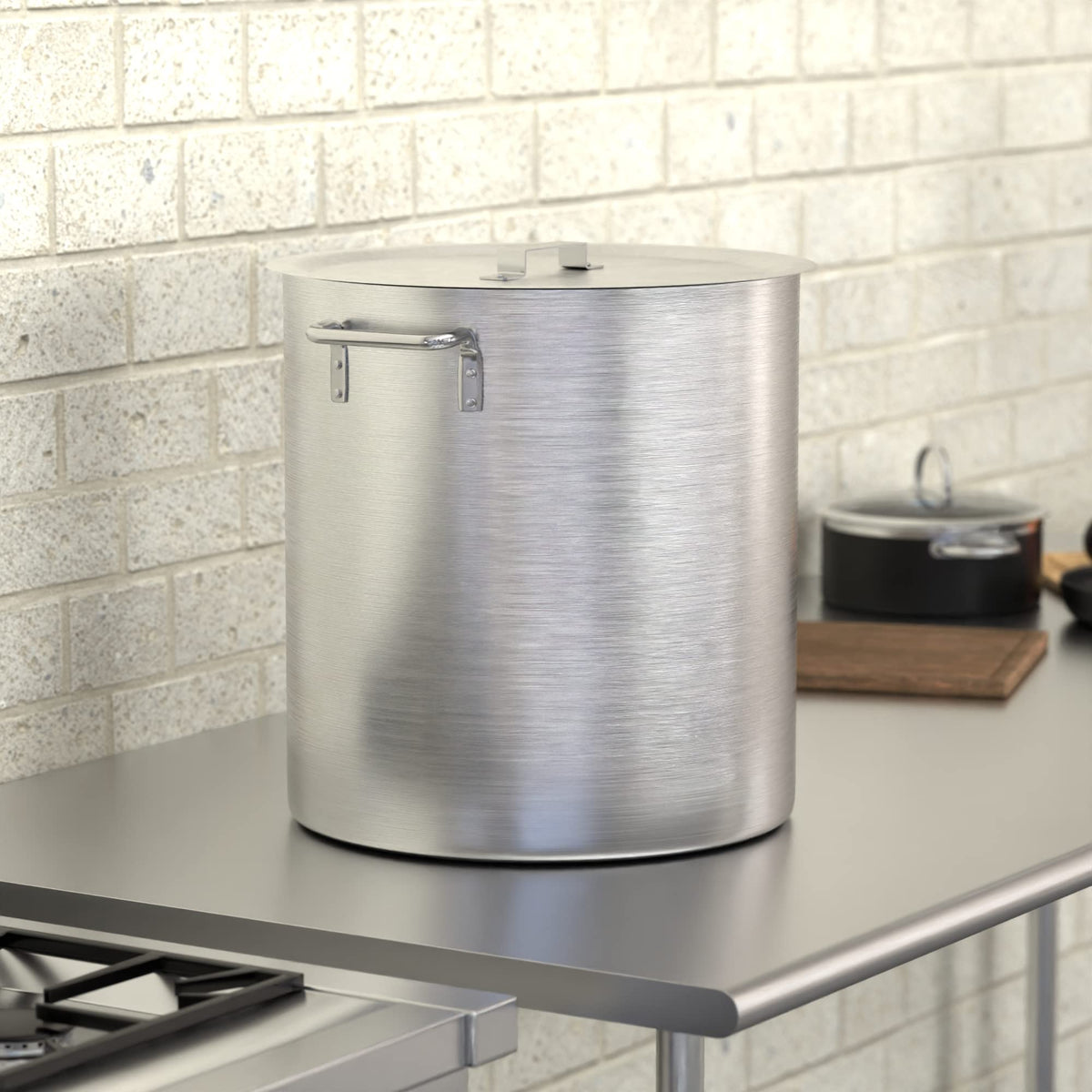 60 Qt. Aluminum Stock Pot with Lid P55637