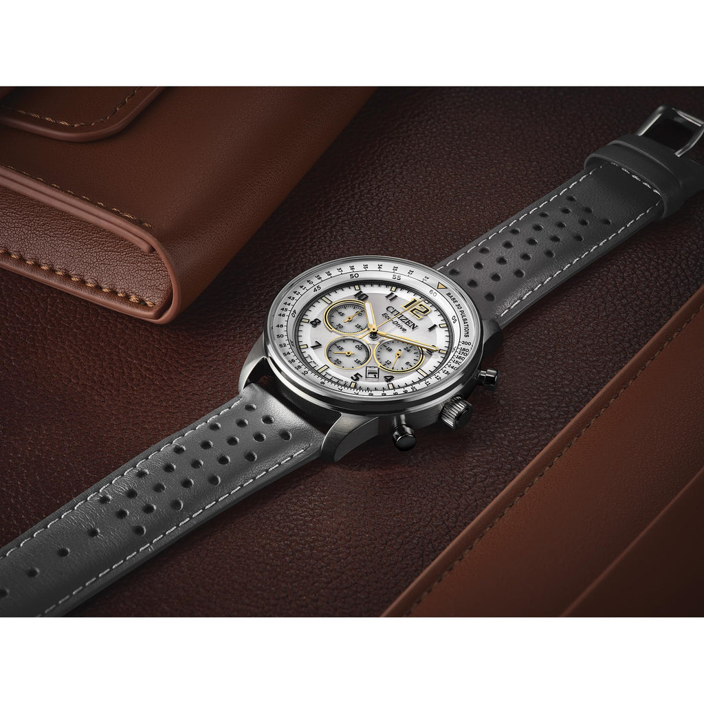 Chronograph Watch Z634